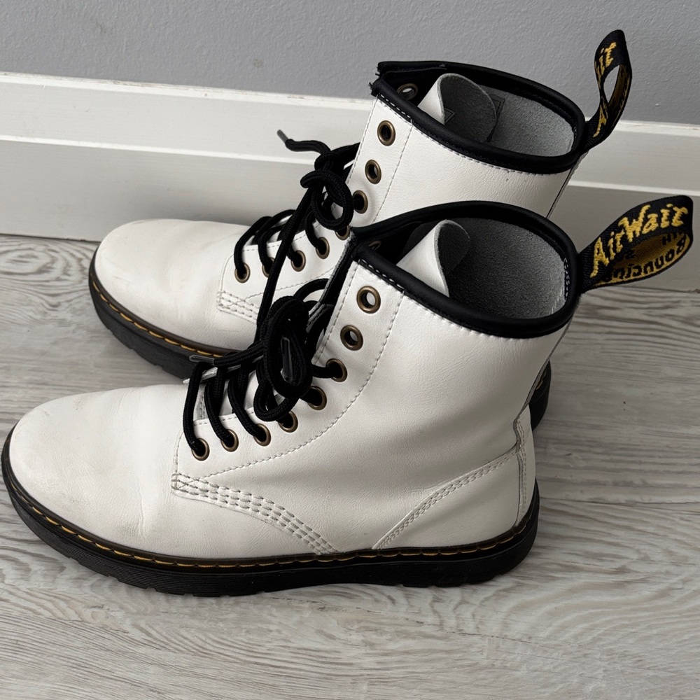 Dr. Martens Black Zavala Boots